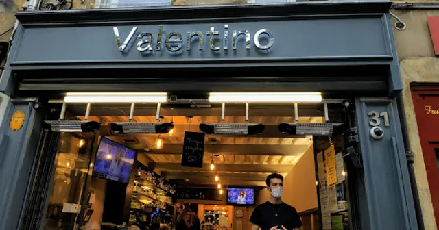 Le Valentino Café