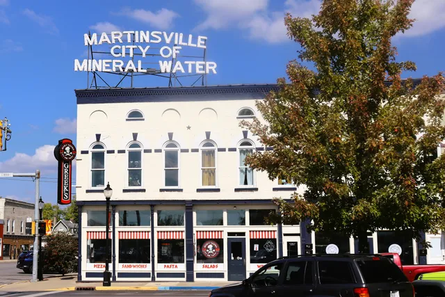 Greek's Pizzeria Martinsville