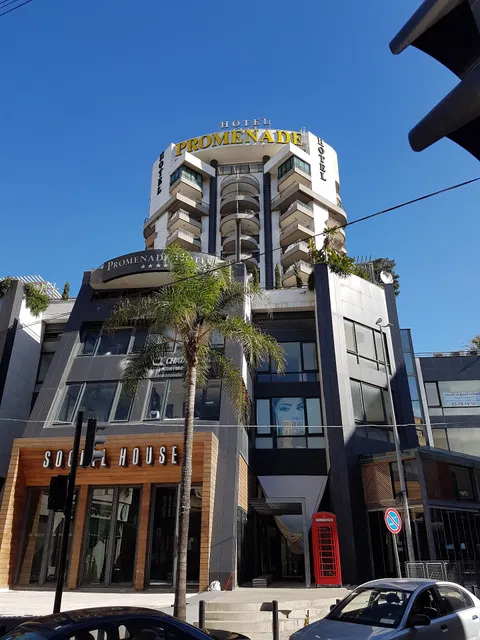 Promenade Hotel