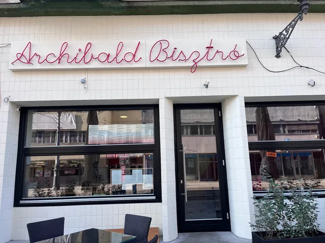 Archibald Bisztró