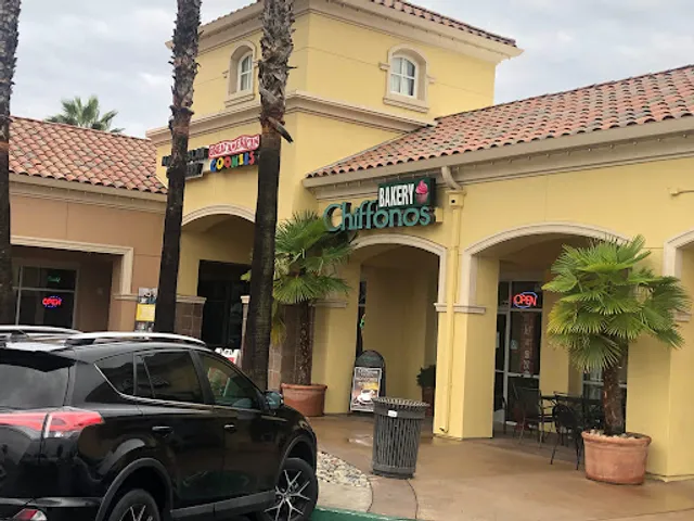 Chiffonos Bakery