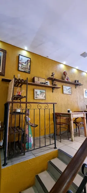 Uai Di Minas Centro - Praça XV - Restaurante, Café e Armazém