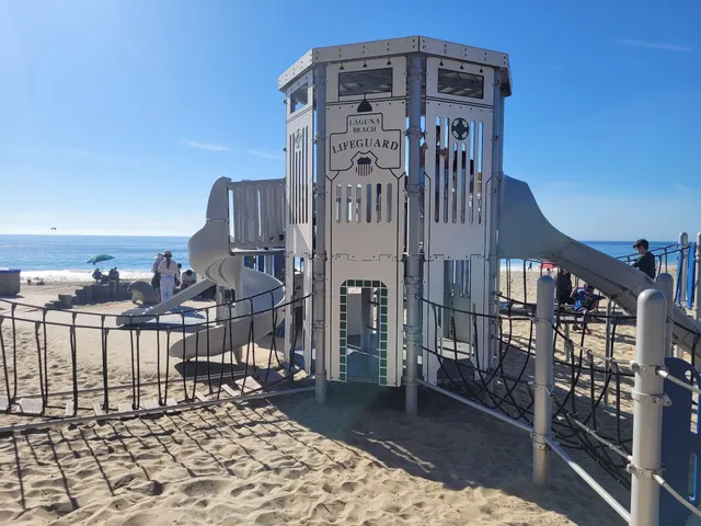 Main Beach Playground
