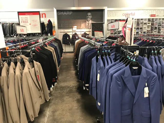 K&G Fashion Superstore