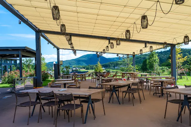 レストラン ローズ ファームハウス)