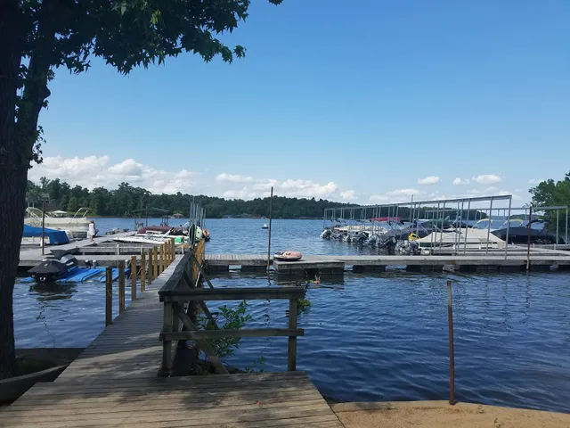 Whispering Oaks Resort