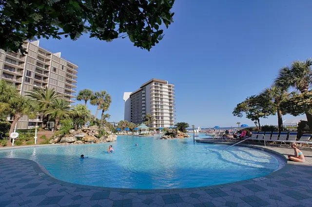 Edgewater Beach Resort Condo Rentals