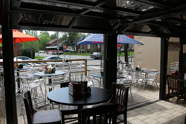 Hilligan's Sports Bar