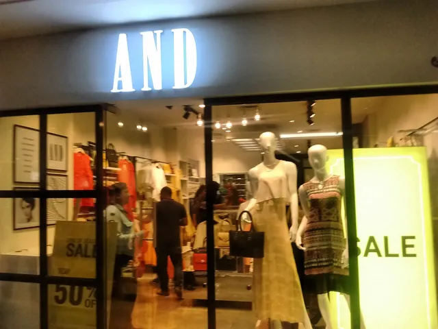 AND Forum Mall