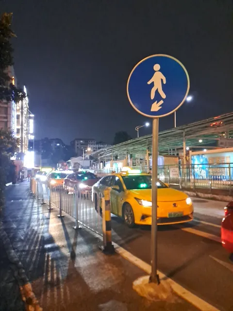 Al Bustan Restaurant