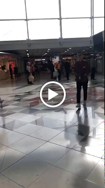 Shakey's Pizza Parlor