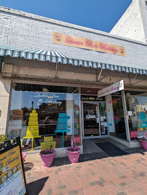 Queen Bee Bakery