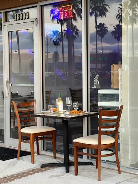 Ibericos Tapas & Vinos Restaurant Bar