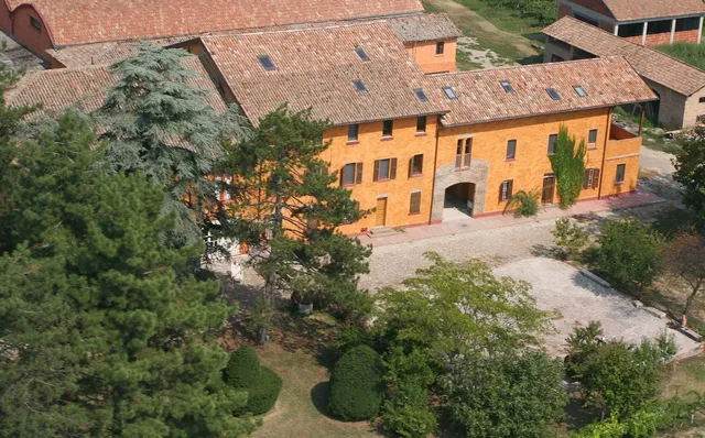 Farmhouse Villa Castellazzo