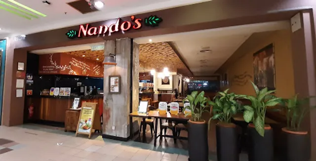 Nando's • ÆON Bukit Raja
