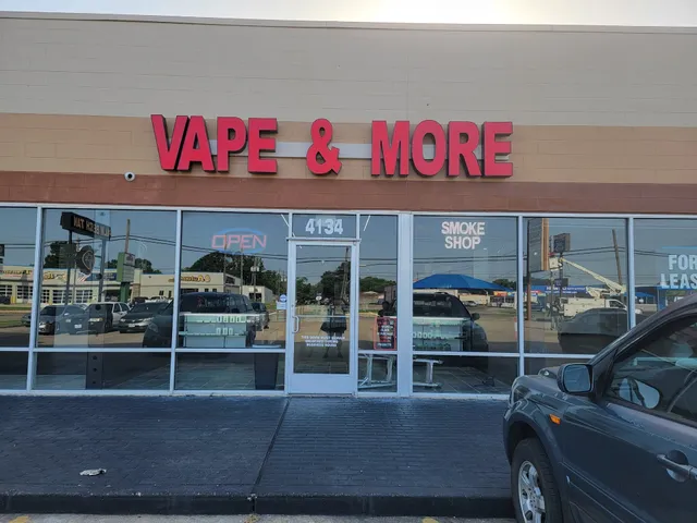 VAPE & MORE