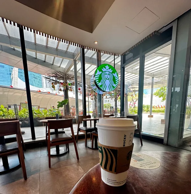 Starbucks NEO SOHO