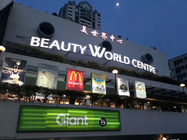 Giant Supermarket - Beauty World Centre