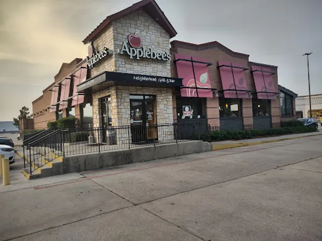 Applebee's Grill + Bar