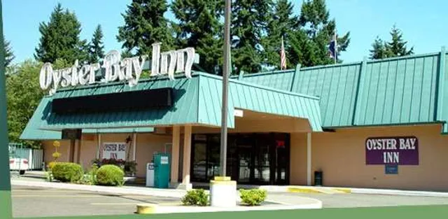 Oyster Bay Inn & Suites