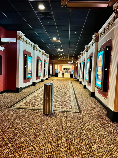 AMC DINE-IN Rosemont 12