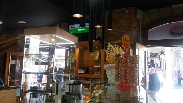 Heladería Pastelería Albany