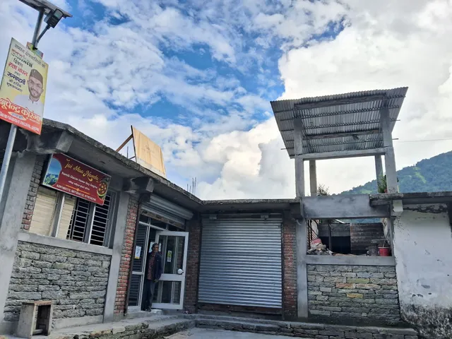 Namik Glacier Home Stay