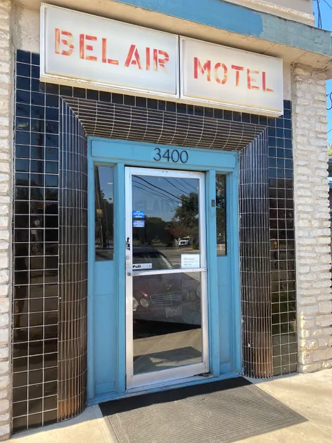 Bel Air Motel
