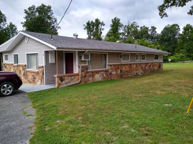 Holiday Hills Resort