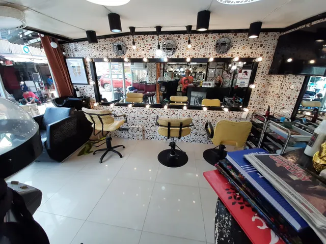 Locatha Sari-sari Store