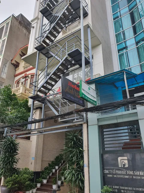 Khách sạn Ánh Sao