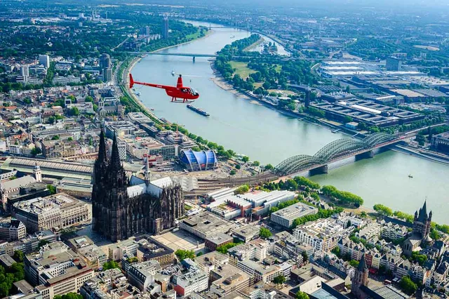 Hubschrauberflug Köln