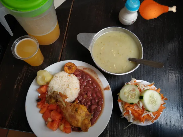 Restaurante COLOMBIAN CHICKEN