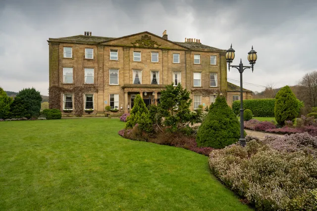 Waterton Park Hotel & Spa