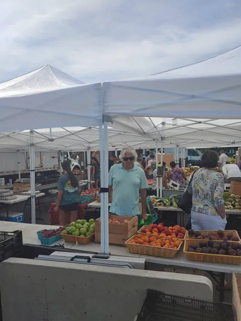 Galleria Red Bank Farmers Market