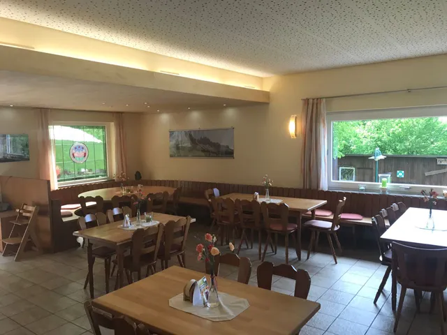 Naturfreundehaus Eningen unter Achalm