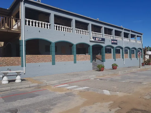 PiliPili Beach Cabanas