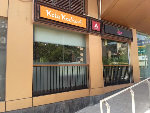 Falahaar and Kota Kachori