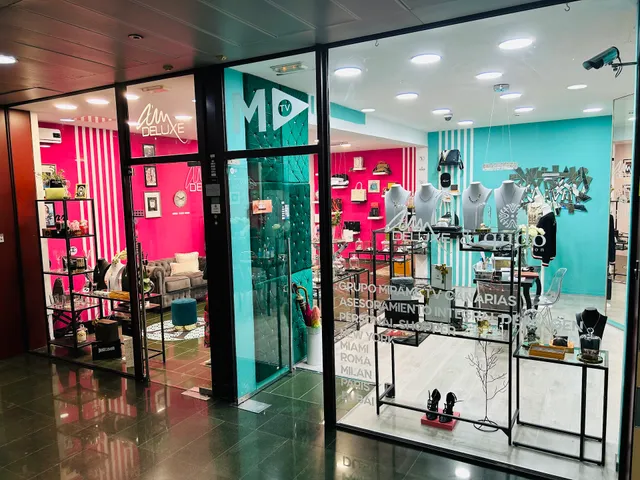 Am Deluxe inversiones & TV