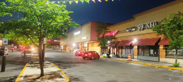 New Horizons Shopping Mall