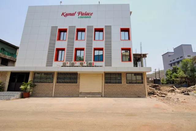 Hotel O Kunal Palace