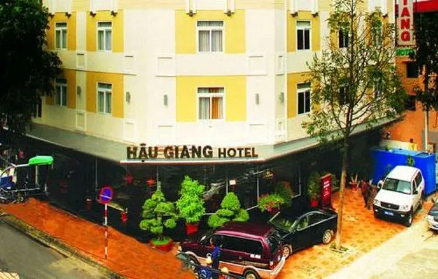 Khách sạn Hậu Giang