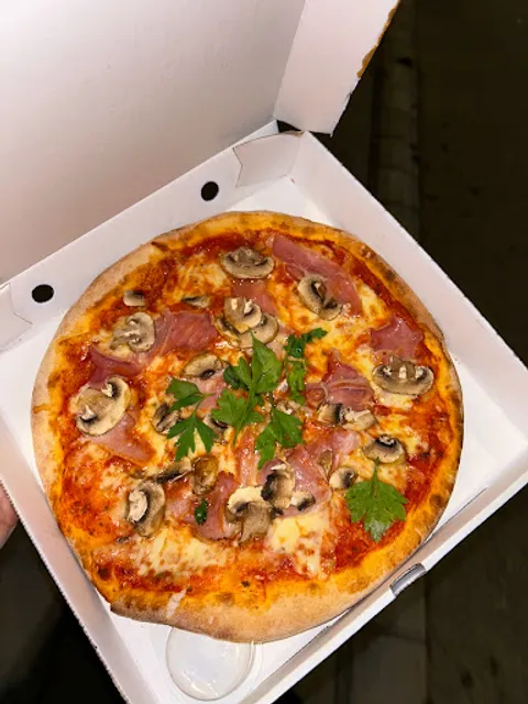 Marinara Woodfire Oven Pizzeria