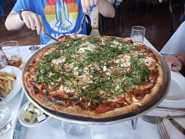 Lucca's Pizzeria & Ristorante