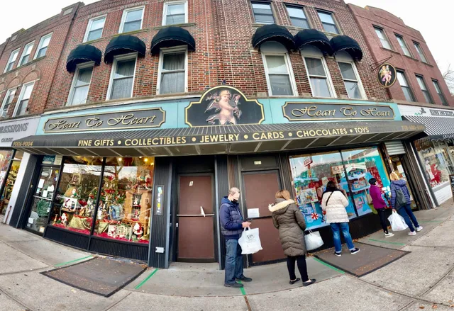 Heart To Heart - gifts & toys