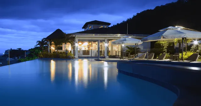 Kahuna Beach Resort and Spa