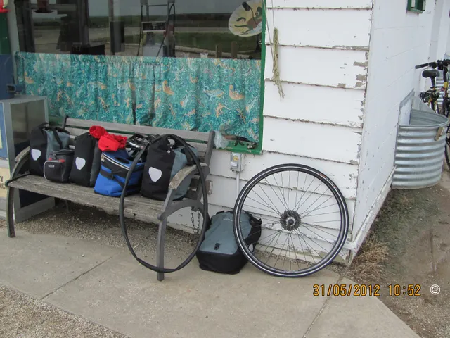 Lizard Lips Grill & Deli