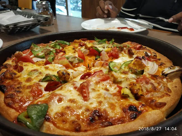 Pizza Hut | Vijay Nagar, Bangalore