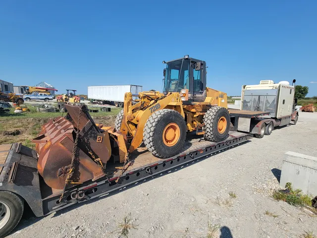 B&S Equipment Auctions