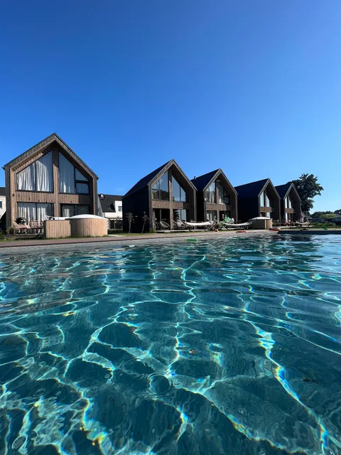 Wood House Trzęsacz / Domki nad morzem z basenem / Domki z basenem / Domki Trzęsacz